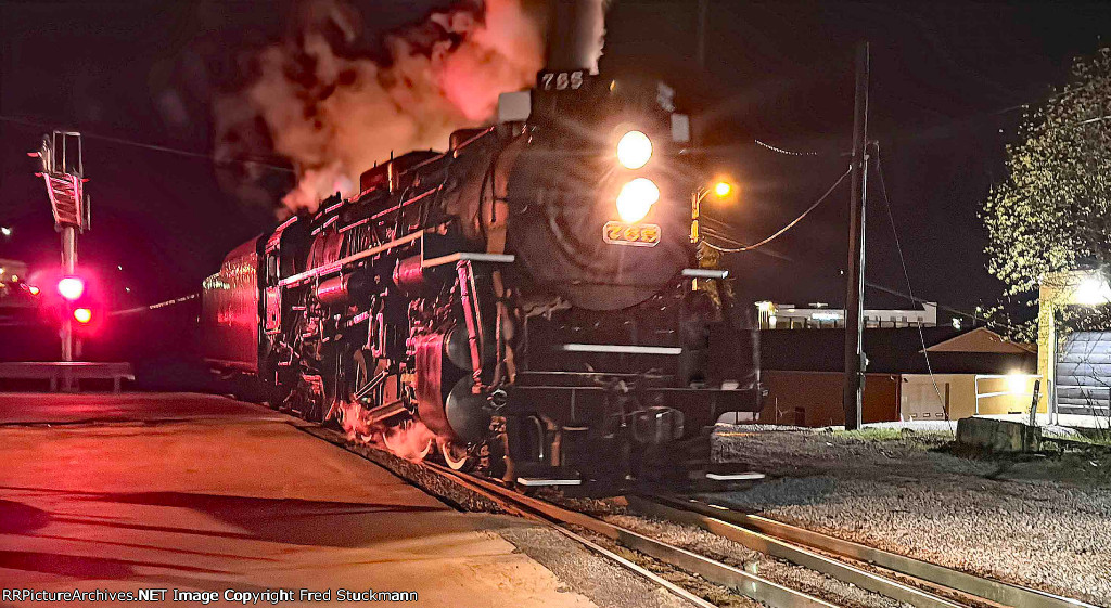 On the Wheeling at Summit St.